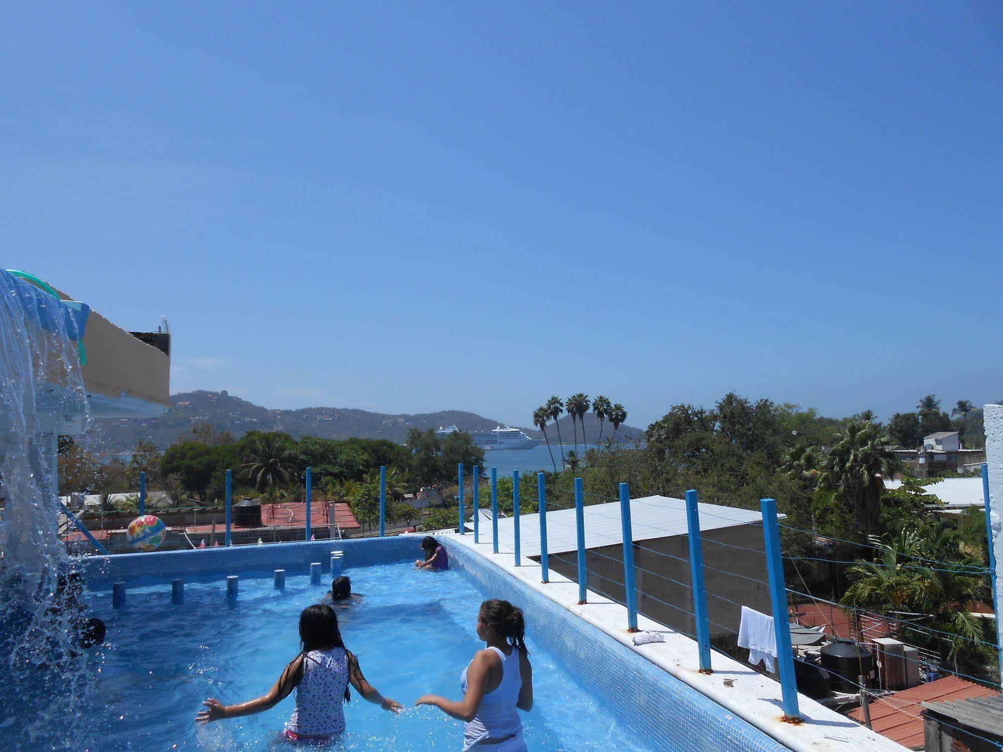 Hotel Corona Zihua Zihuatanejo Ngoại thất bức ảnh