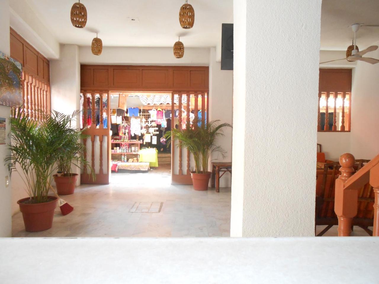 Hotel Corona Zihua Zihuatanejo Ngoại thất bức ảnh